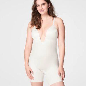 SPANXshape™ Suit Your Fancy Plunge Low-Back Mid-Thigh Bodysuit